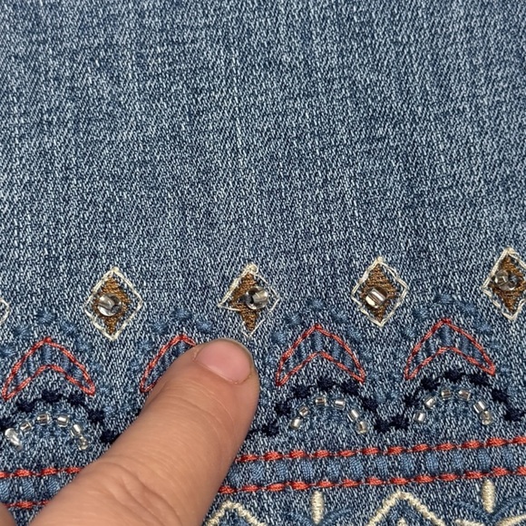 Chicos So Slimming Girlfriend Slim Leg Crop jeans embroidered bejeweled 10 boho - Picture 12 of 14